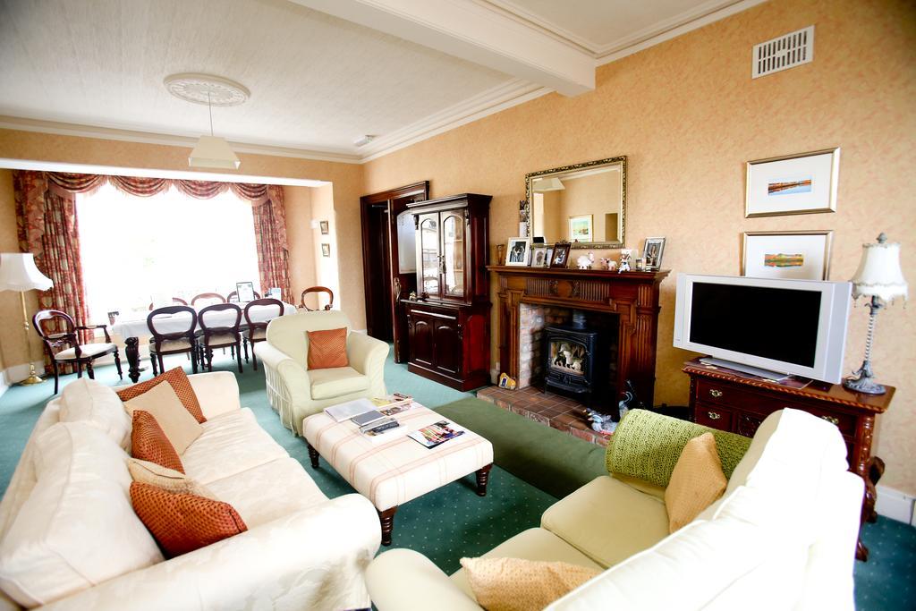 Dufferin Coaching Inn Killyleagh 外观 照片
