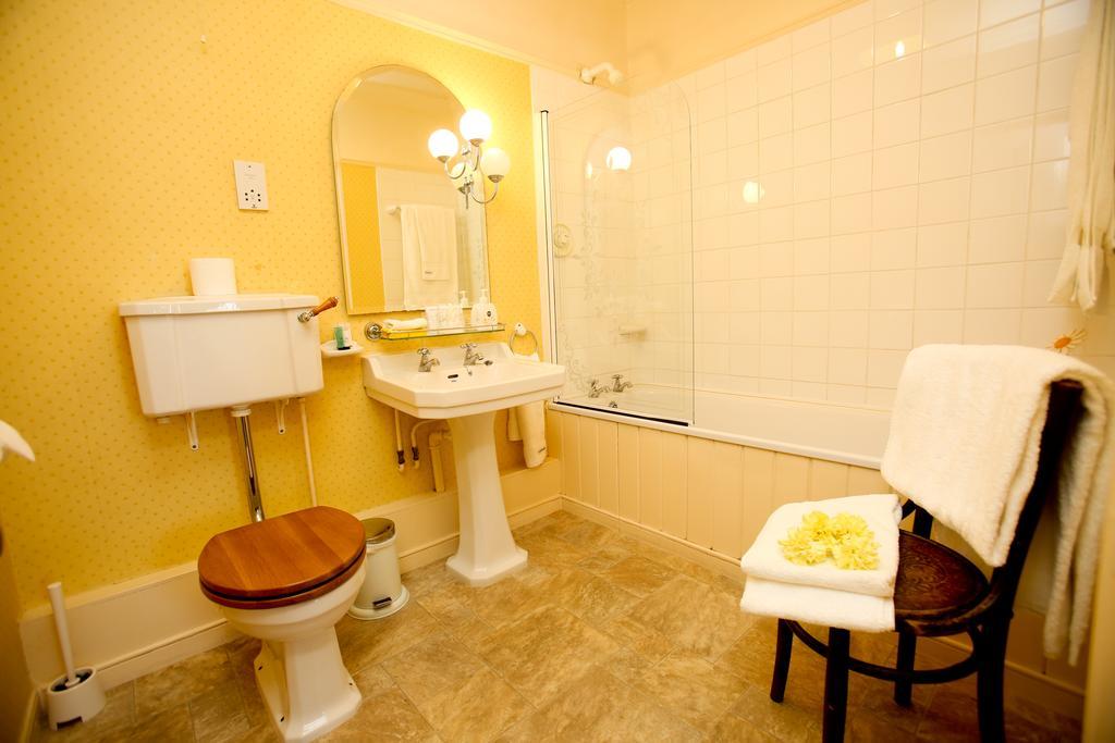 Dufferin Coaching Inn Killyleagh 外观 照片